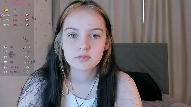 sierabelle from StripChat is Freechat