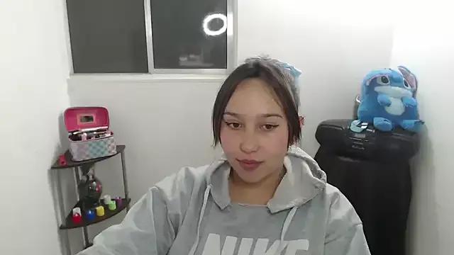 Skarlet_Adams28 from StripChat is Freechat