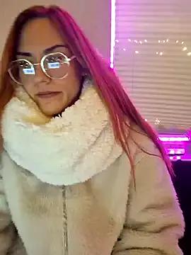 Entertain your itch for girls livestreamers with our collection of stunning models, skilled in the art of temptation and delight.