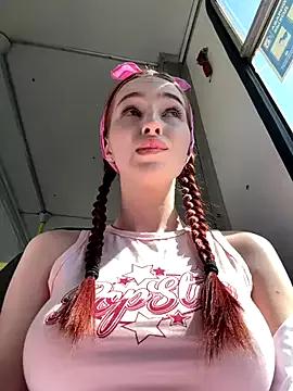 Photos of SnappyHappy from StripChat is Freechat