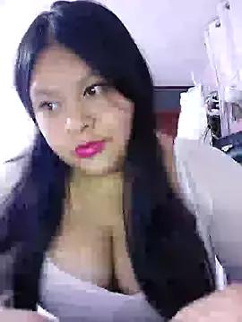 Sofia-tatiana from StripChat is Freechat