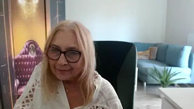 sofia_xkiss from StripChat is Freechat