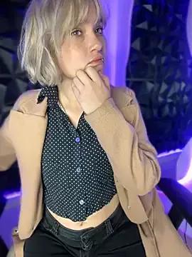 Sofiaa-Jimenez from StripChat is Freechat