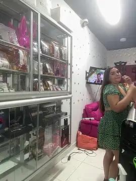 Entertain your itch for girls livestreamers with our collection of stunning models, skilled in the art of temptation and delight.