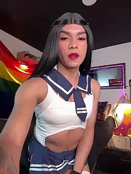 Sofiaperaltaoficial from StripChat is Freechat