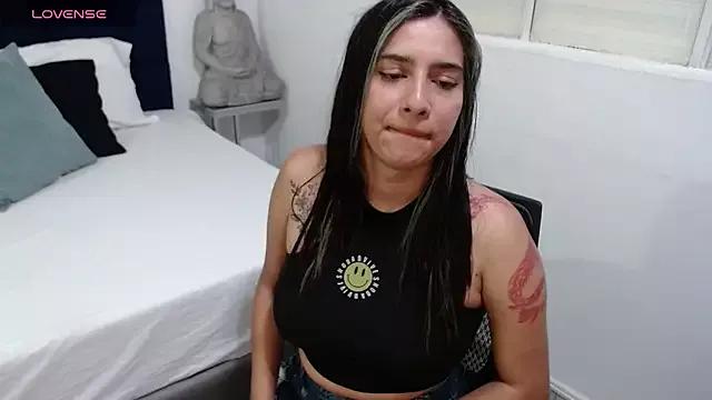 Sofiatatto from StripChat is Freechat
