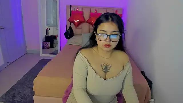 SofiDoll_cg from StripChat is Freechat