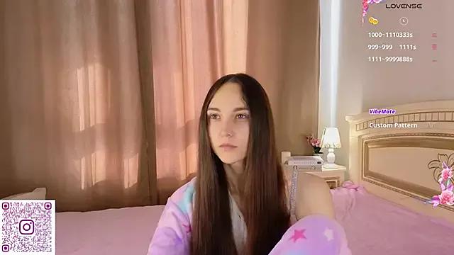 SoftieDream from StripChat is Freechat