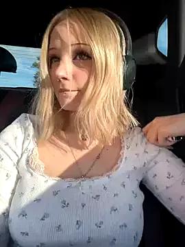 softlyblessed from StripChat is Freechat