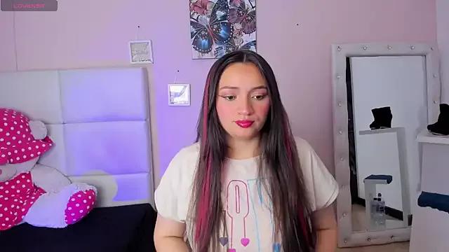 Sophia_Yoshida from StripChat is Freechat
