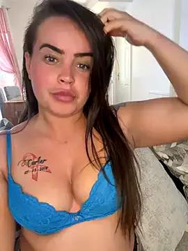 Sophie_23XX from StripChat is Freechat