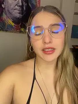 Entertain your itch for girls livestreamers with our collection of stunning models, skilled in the art of temptation and delight.