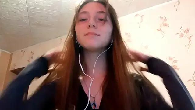 Sophiecuttie from StripChat is Freechat