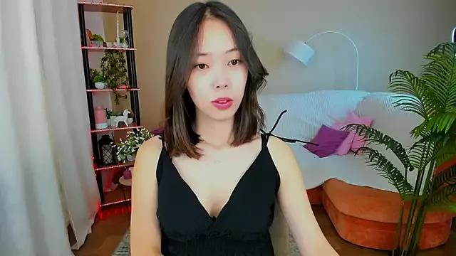 SoulHarmoonyy from StripChat is Freechat