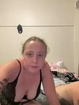 spankmykittyhehe from StripChat is Freechat