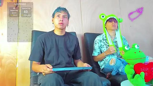 Entertain your itch for girls livestreamers with our collection of stunning models, skilled in the art of temptation and delight.