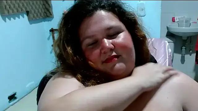 squirt322bbw from StripChat is Freechat