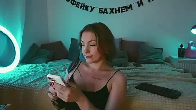 Entertain your itch for girls livestreamers with our collection of stunning models, skilled in the art of temptation and delight.