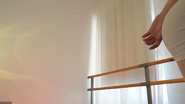 stay_with_alice from StripChat is Freechat