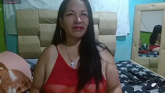 Entertain your itch for girls livestreamers with our collection of stunning models, skilled in the art of temptation and delight.