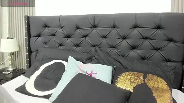 Entertain your itch for girls livestreamers with our collection of stunning models, skilled in the art of temptation and delight.