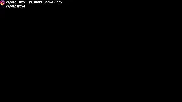 Steffi_Snowbunny from StripChat is Freechat