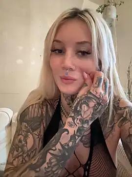 Entertain your itch for girls livestreamers with our collection of stunning models, skilled in the art of temptation and delight.