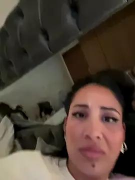 Stella_dauergeil from StripChat is Freechat