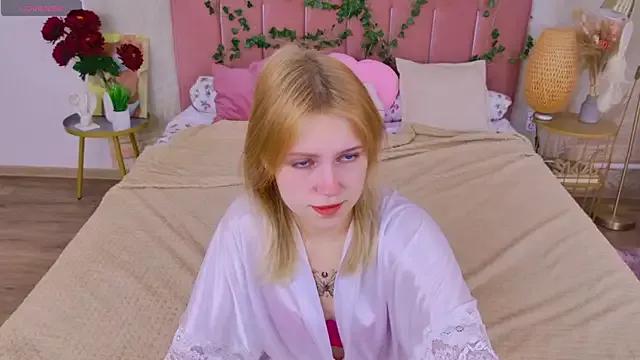 Stellahaart from StripChat is Freechat