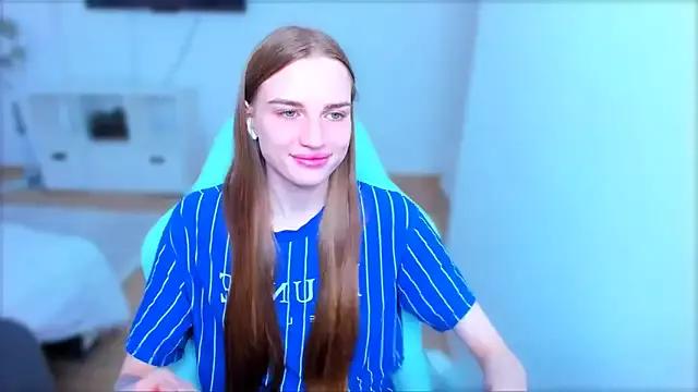 StellaLawless from StripChat is Freechat