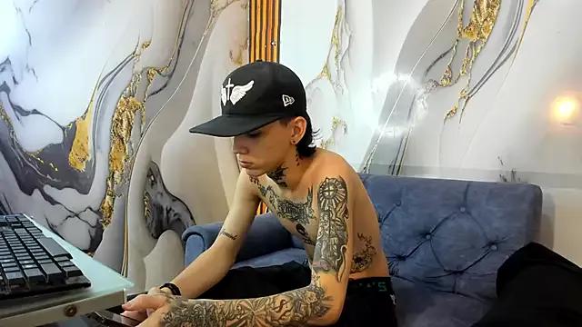 StraightBoy_Nick from StripChat is Freechat