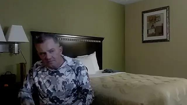 straightinyou from StripChat is Freechat