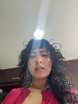 SugarTroubl33 from StripChat is Freechat