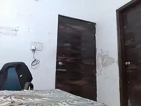 suman_night from StripChat is Freechat