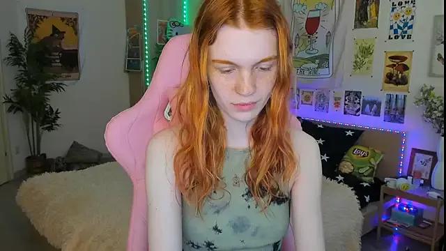 Entertain your itch for girls livestreamers with our collection of stunning models, skilled in the art of temptation and delight.