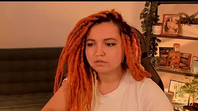 SunshineSatiSky from StripChat is Freechat