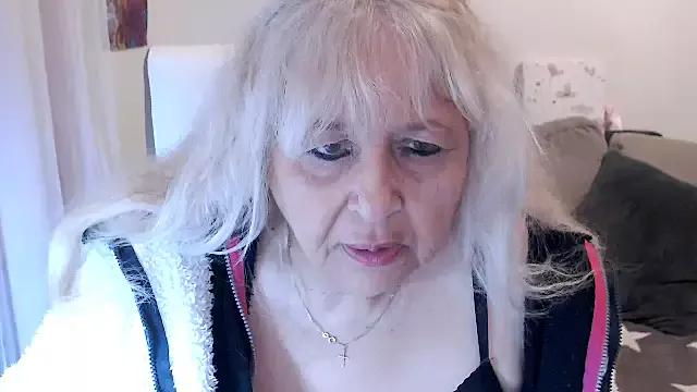 Entertain your itch for girls livestreamers with our collection of stunning models, skilled in the art of temptation and delight.