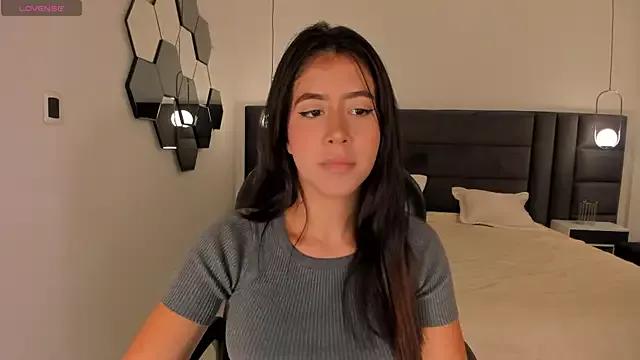 SussanElliot from StripChat is Freechat