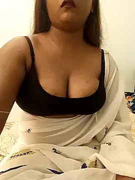 Swaalina from StripChat is Freechat