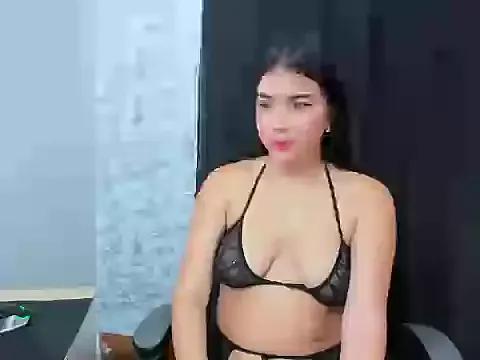 Entertain your itch for girls livestreamers with our collection of stunning models, skilled in the art of temptation and delight.