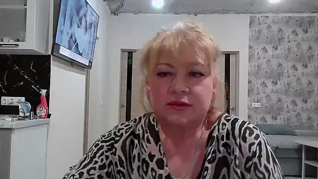 Sweet4104 from StripChat is Freechat