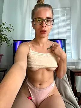 Entertain your itch for girls livestreamers with our collection of stunning models, skilled in the art of temptation and delight.