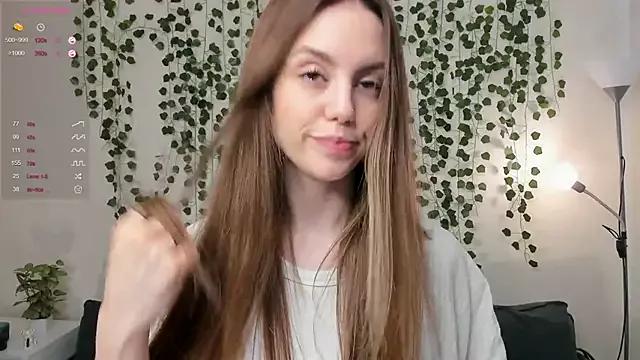 sweet_and_flirt from StripChat is Freechat