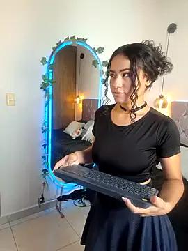 Sweet_aurora_ from StripChat is Freechat