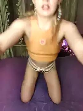 Sweet_Shana from StripChat is Freechat