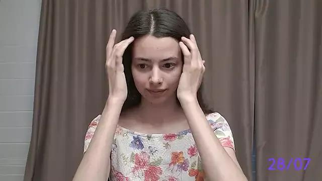 sweet_sweet_angel from StripChat is Freechat