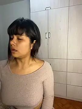 SweetieMariana from StripChat is Freechat