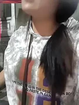 Sweetlove_77 from StripChat