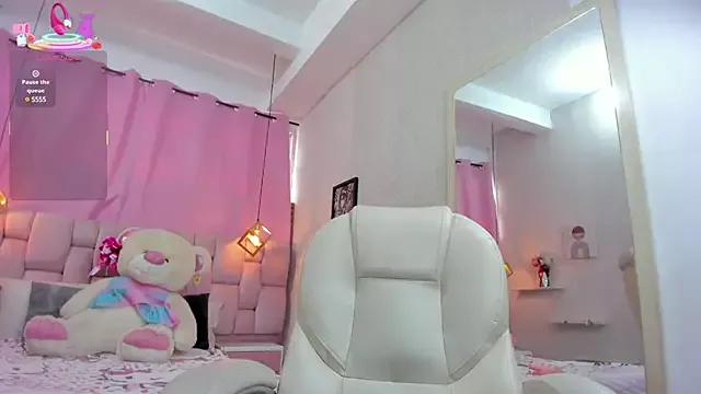 Entertain your itch for girls livestreamers with our collection of stunning models, skilled in the art of temptation and delight.