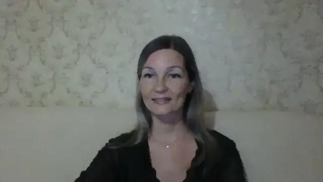 sweetriki from StripChat is Freechat
